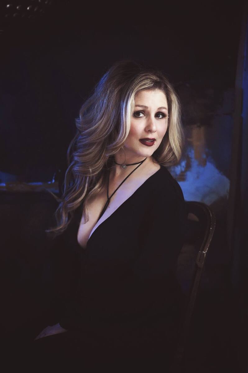 Nicole Palermo Beauty/Alana Beall Photographer