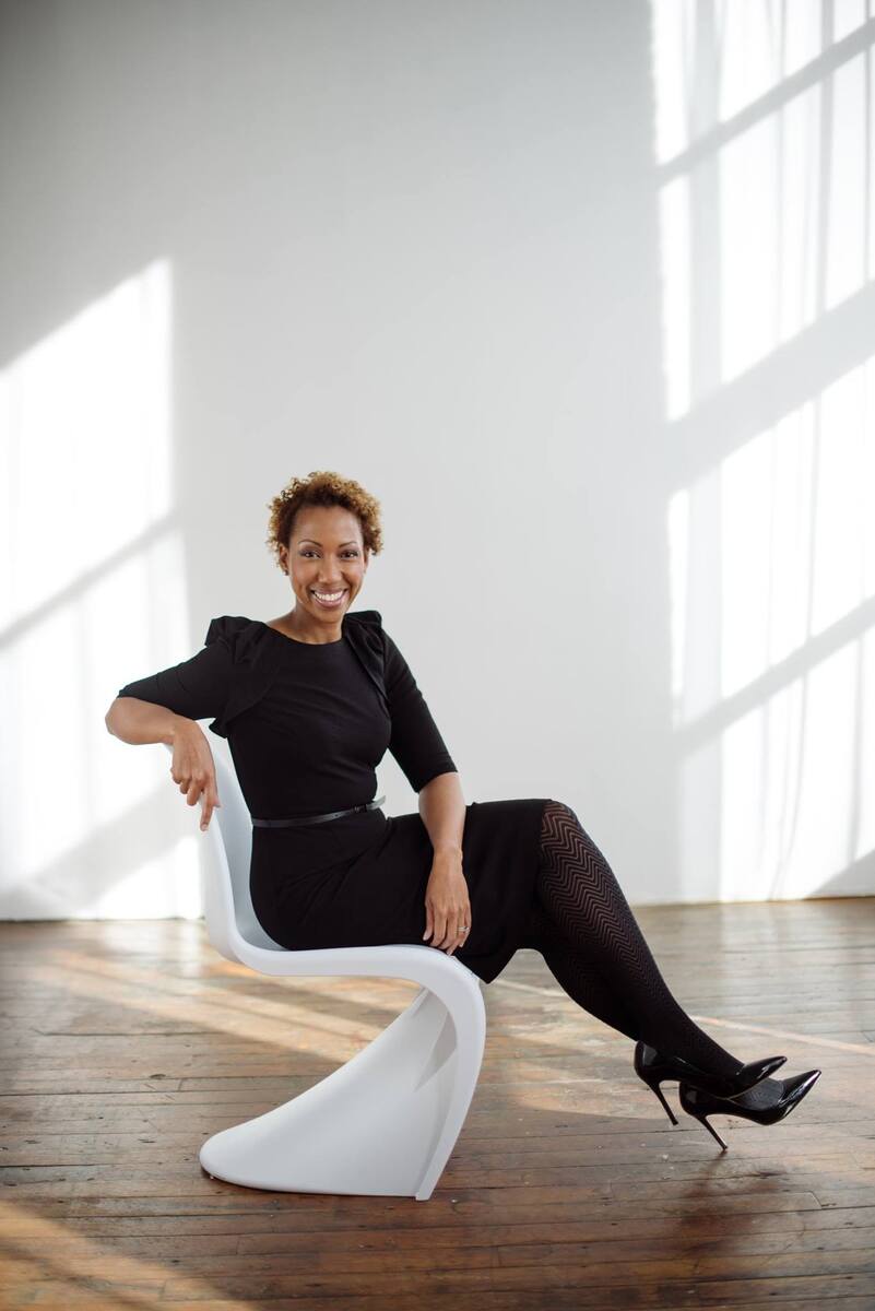 Nicole Palermo Beauty/Mary Gardella Photography/Elle Sessions